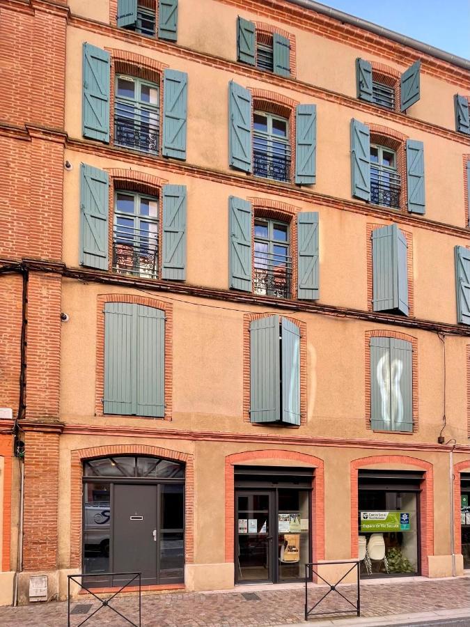 Le Theatre, Coeur De Ville Montauban Exterior photo